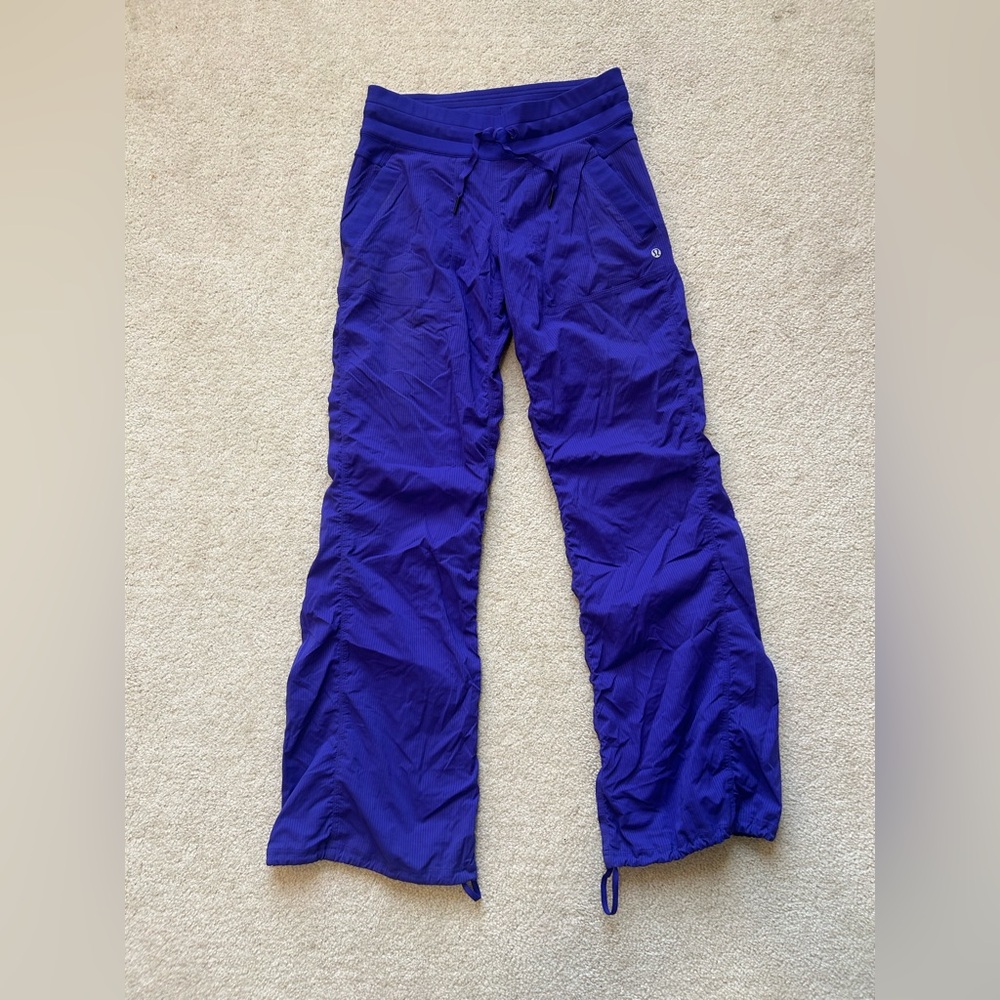 Lululemon Dance Studio 6